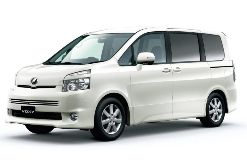 免責込み8人乗り　トヨタ　ボクシー　チャイルドシート１台無料