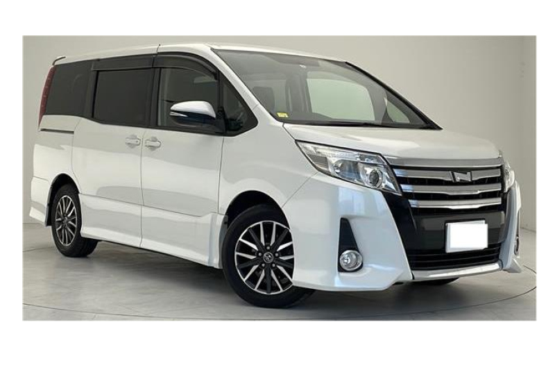 [基本補償込] 8人乗り日産　ボクシー（チャイルドシート1台無料、ETC、バックカメラ）