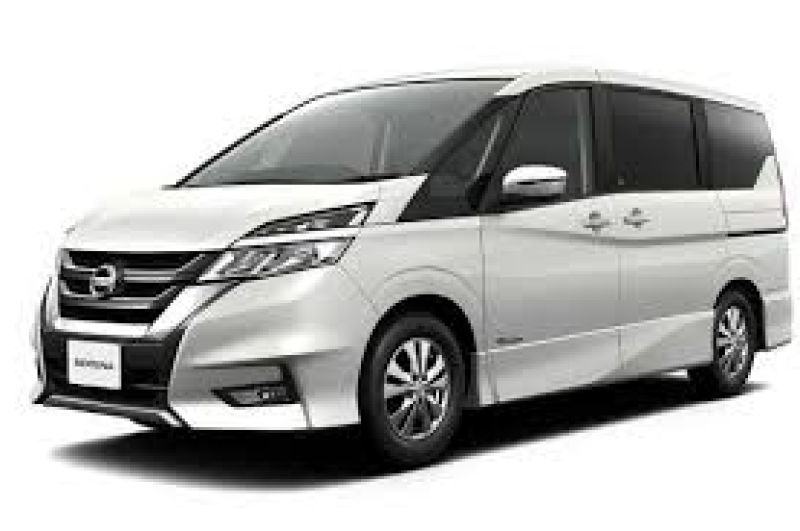 [免責込] 8人乗り 日産セレナ（チャイルドシート1台無料、ETC、バックカメラ）