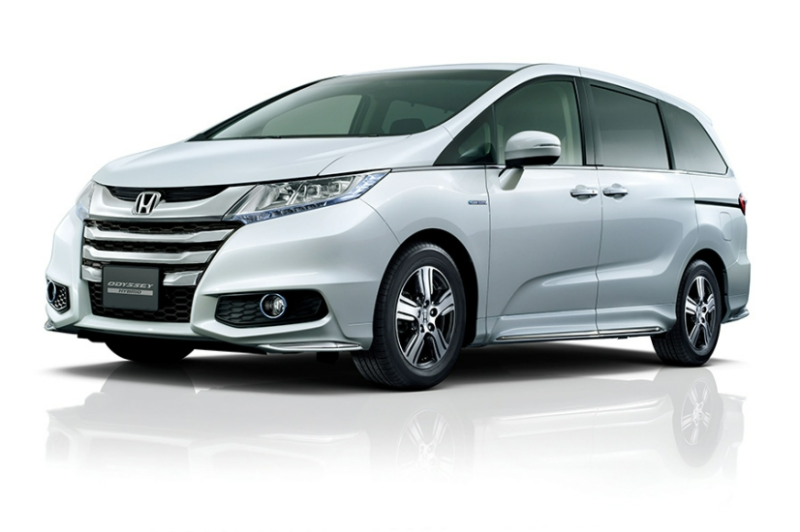 大特価キャンペーン！【免責込み】 7名乗りミニバン型乗用車 日産オデッセイ！(バックカメラ・カーナビ付)