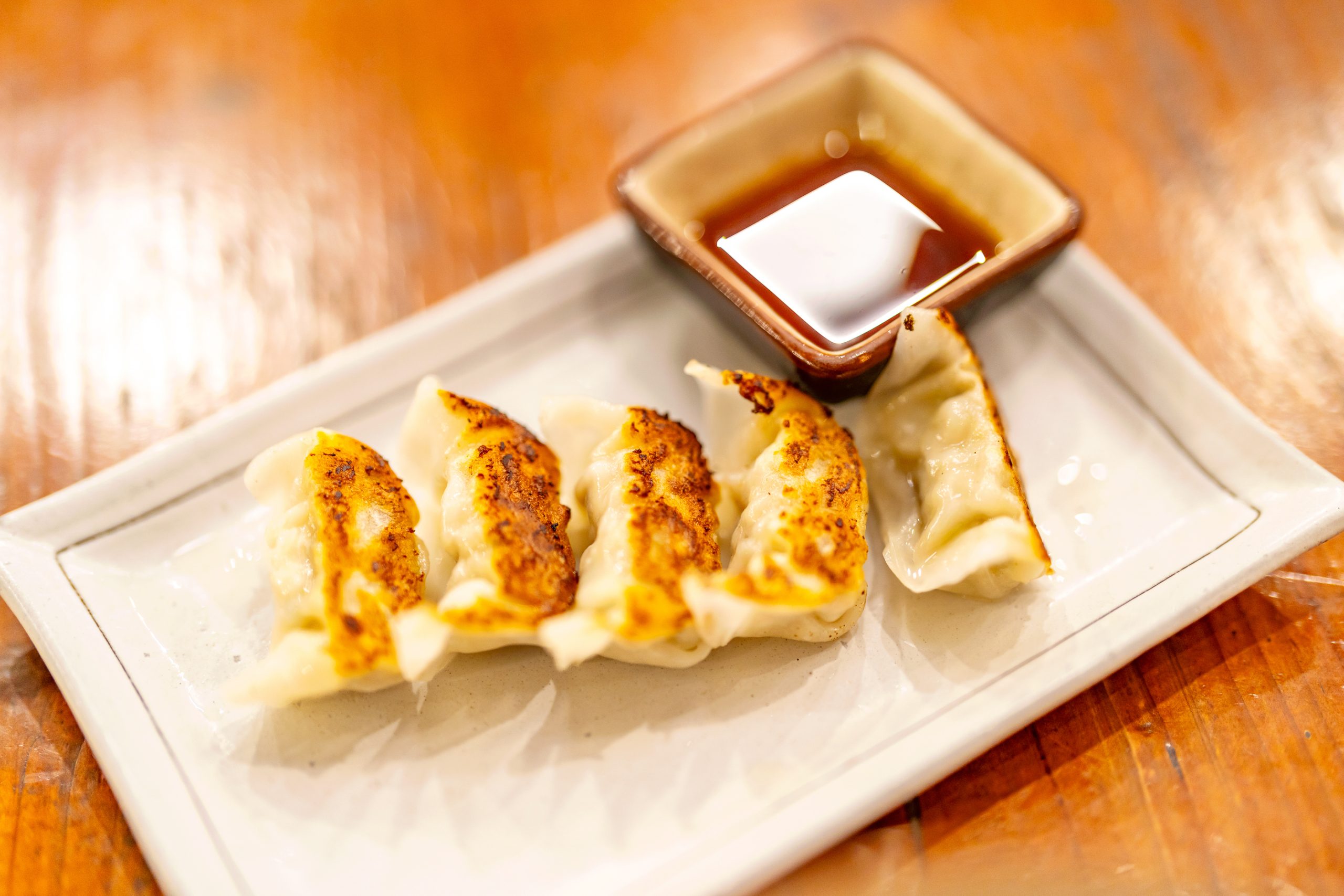 교자 5조각이 나온다