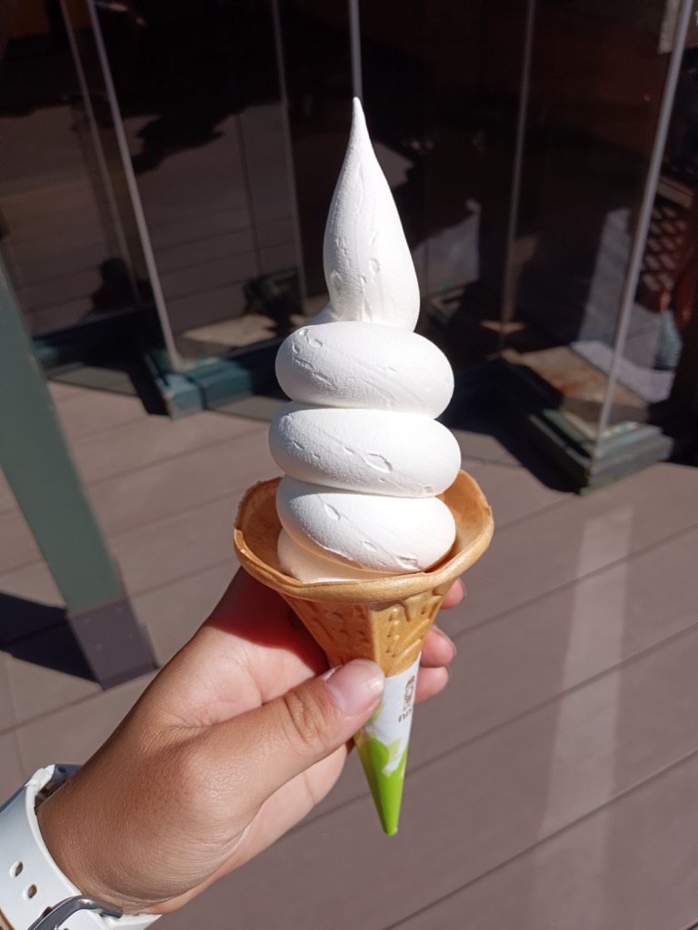 후라노 치즈 공방의 시그니처 소프트아이스크림